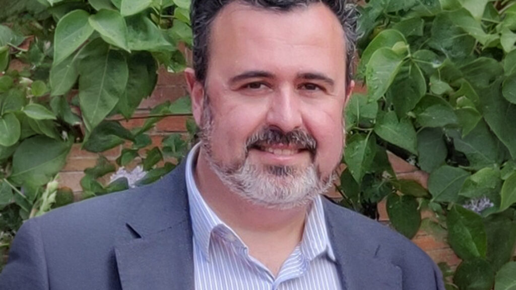 Ramón Fernando Flores Acedo